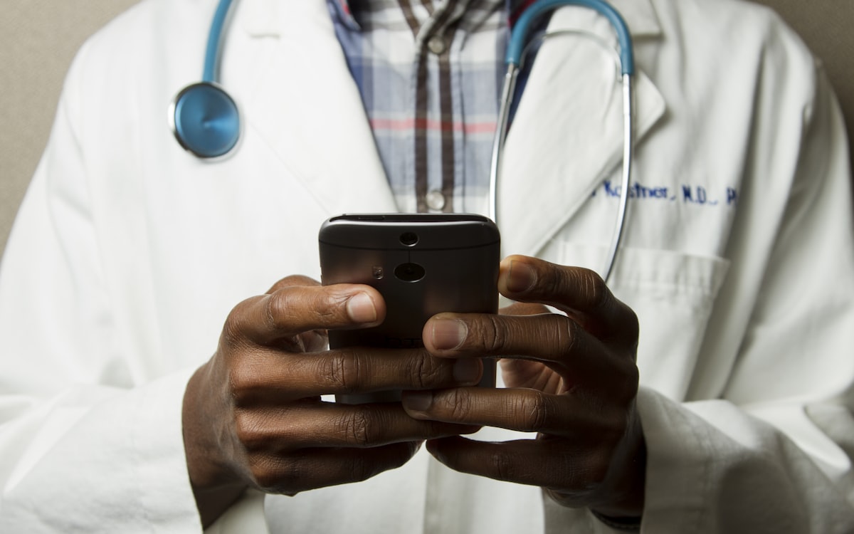 Electronic health record modernization in a clinical environment